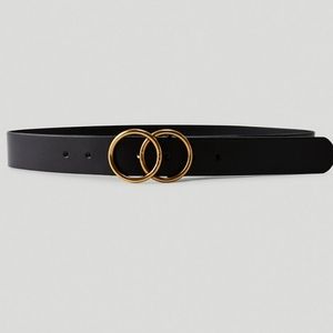 NWOT Aritzia Double Ring Belt